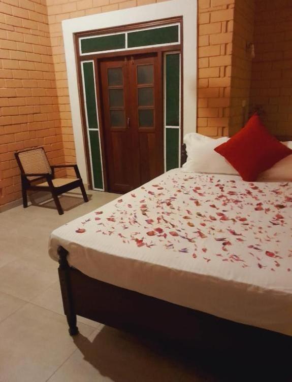 Laliz Bed & Breakfast Galle Ngoại thất bức ảnh
