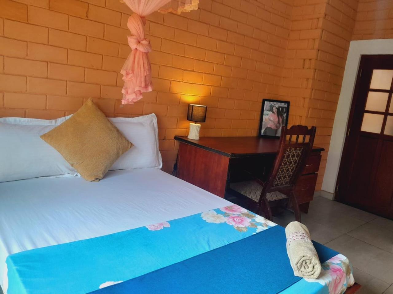 Laliz Bed & Breakfast Galle Ngoại thất bức ảnh